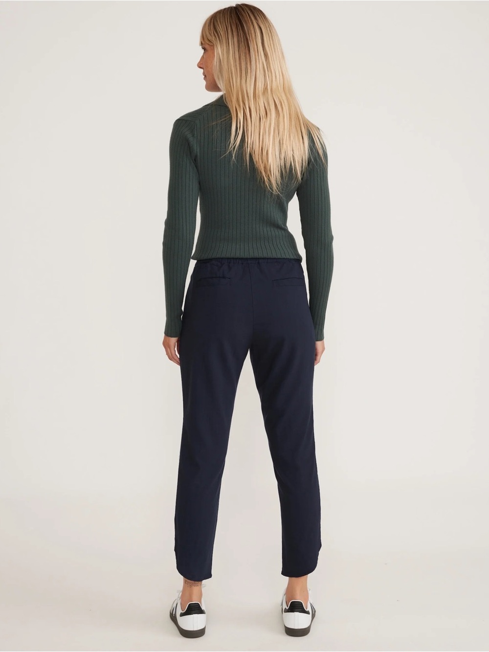 Marine Layer Allison Curved Hem Pants - Picture 5 of 12
